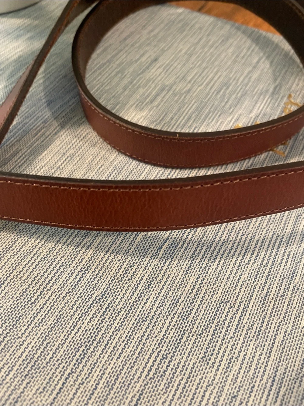Frye Reversible Leather Skinny Belt | Brown | Leather | Antique Brass Buckle